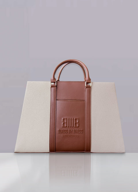 Sacra Pyramid Traveller Tote Bag